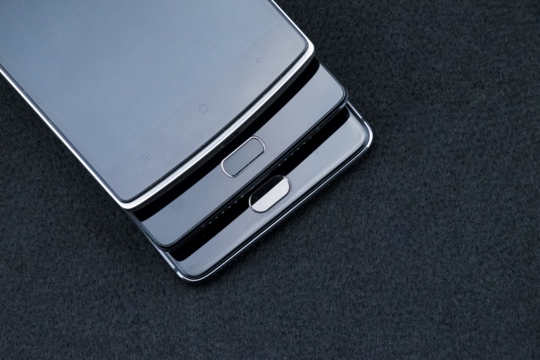 旗舰杀手手机,旗舰杀手红米