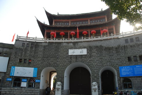 现在去新昌大佛寺能看到大佛吗,天下第一大佛新昌