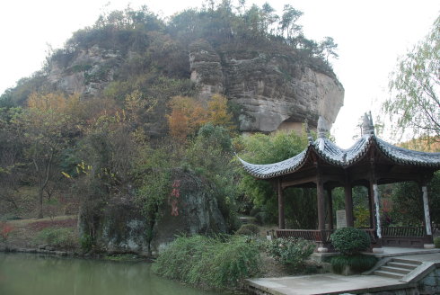 现在去新昌大佛寺能看到大佛吗,天下第一大佛新昌