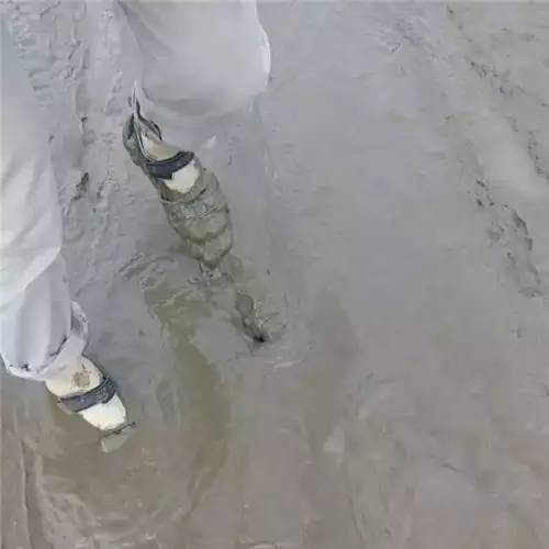 写给雨中的武汉：“东方威尼斯”不相信眼泪