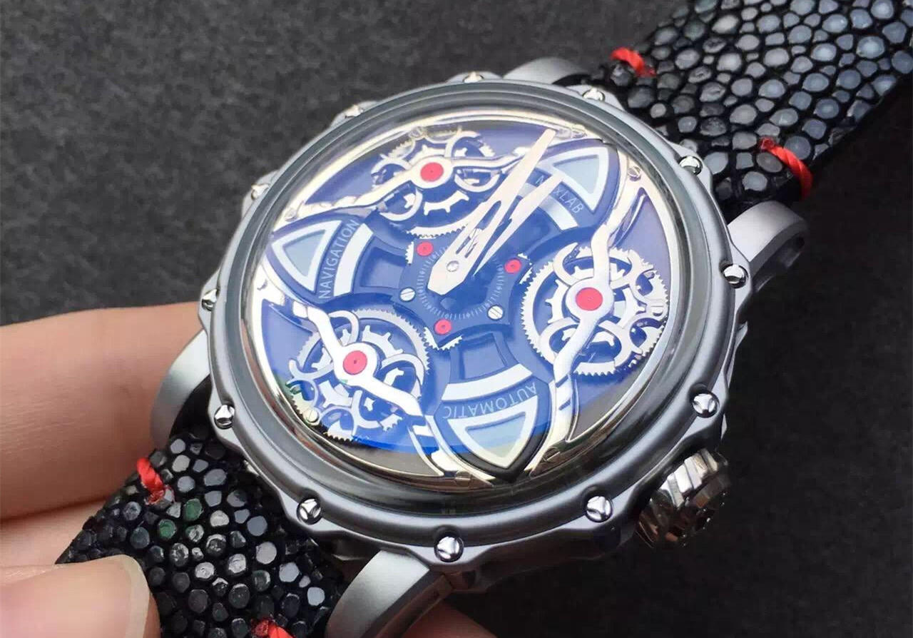 蓝宝石玻璃镜面和蓝宝石人工合成,蓝宝石镜面和蓝宝石水晶玻璃