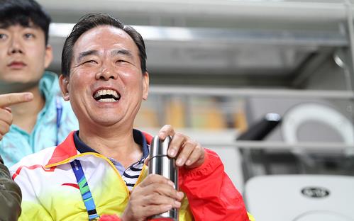 足协干过的荒唐事,足协那些荒唐事