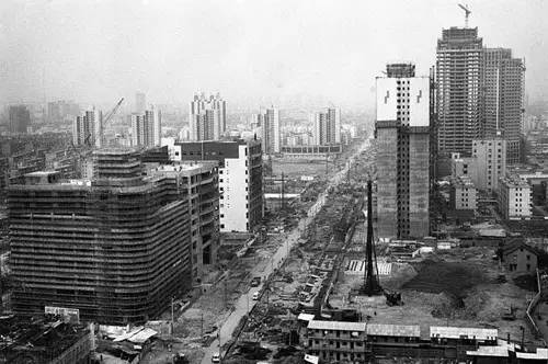 浦东一套房多少钱40平左右,浦东一套房不如浦西一张床