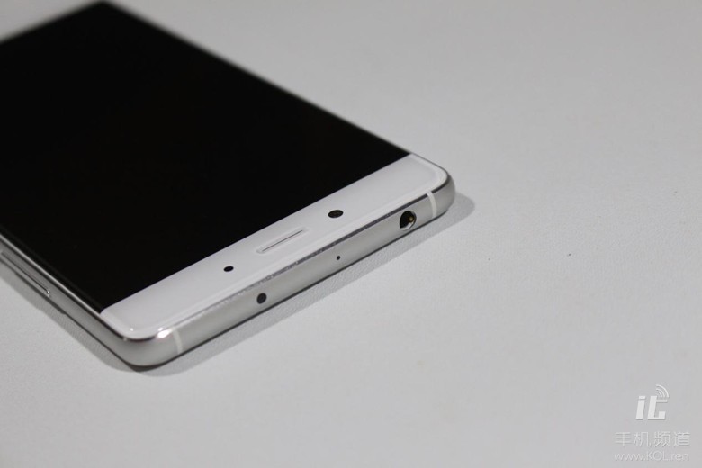 无边框手机努比亚z11,无边框手机真的好用吗