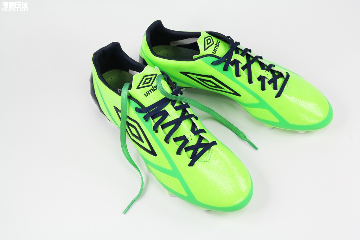 茵宝足球鞋四种形态,茵宝足球鞋velocita的优点