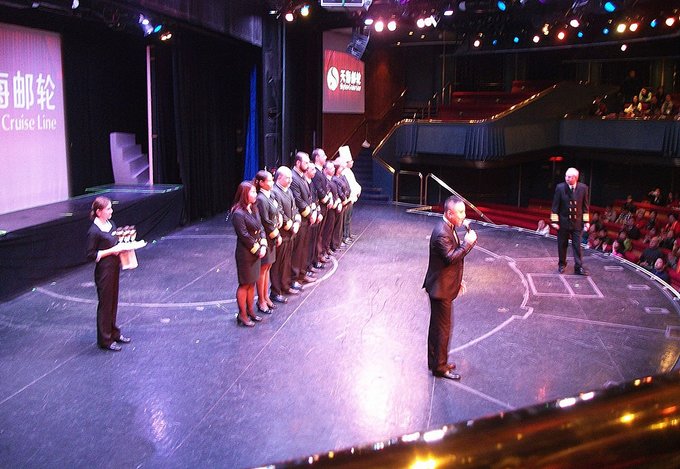 天海新世纪号邮轮还在运营吗,天海邮轮游