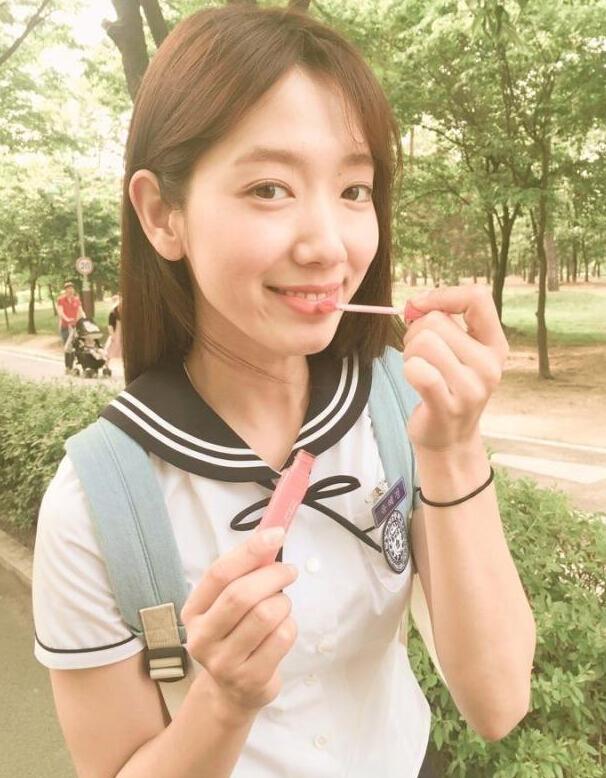 烧钱换一部韩剧换一套美妆品