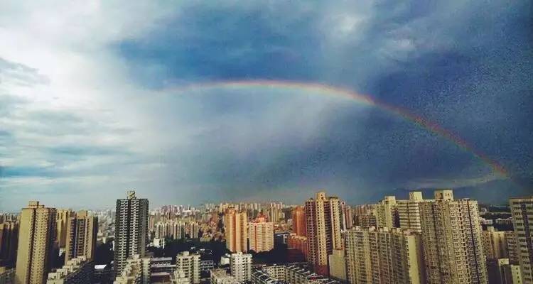 陕视新闻：西安人在这里海淘竟然可以这么便宜？