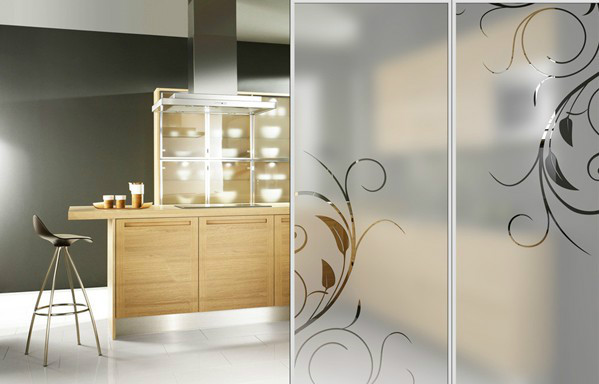 隔断装修用木板还是砖好,隔断做磨砂玻璃还是透明玻璃