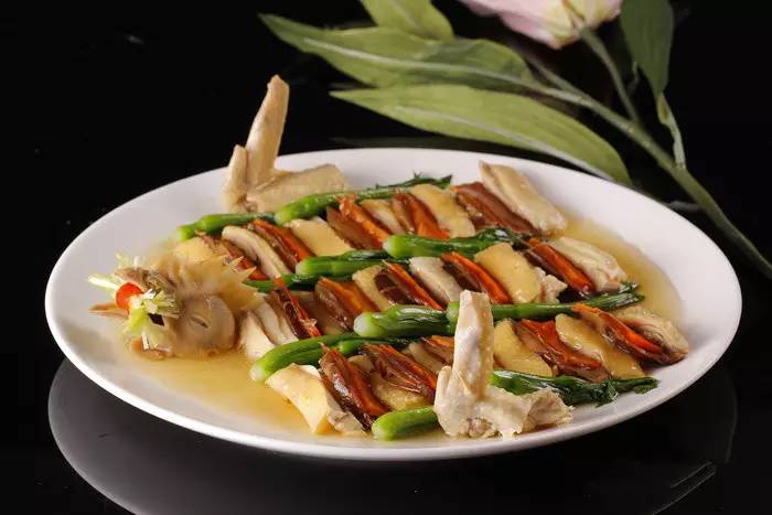 新芙蓉大酒楼美食,这里有着风味独特的地方美食