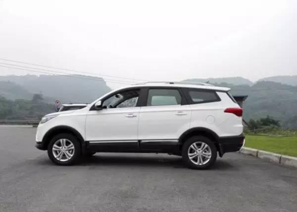 北汽幻速s3l和东风风光560哪个好,北汽幻速s3l都有什么隐藏功能