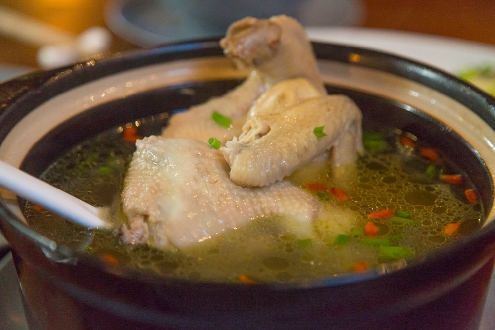 夏天去山上避暑好不好,莫干山下雨天旅游攻略详细