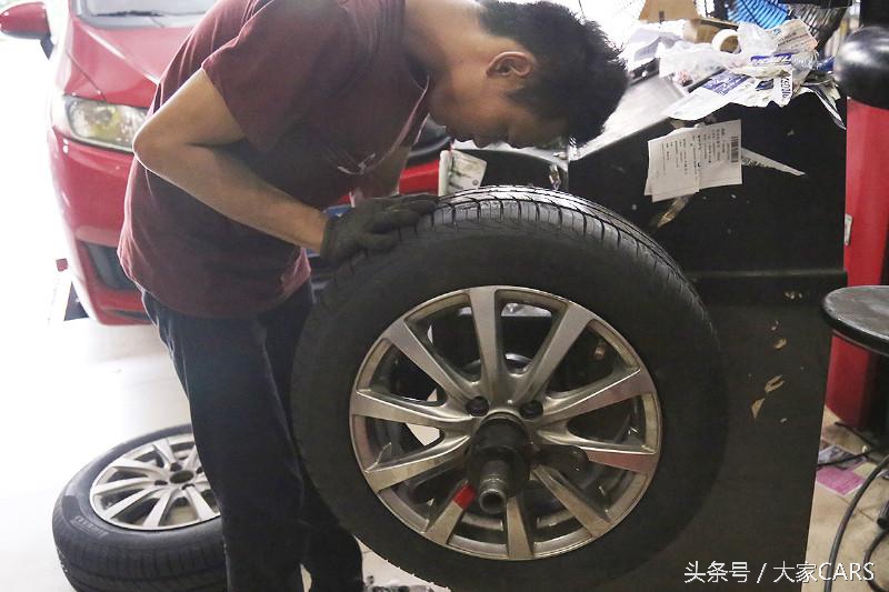 飞度哪个版本最值得购买,飞度最好三款车型