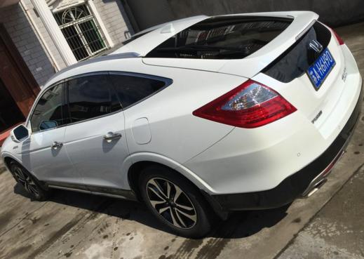 外观很酷很帅的车,2017年本田歌诗图3.0lawd试驾