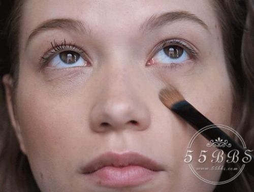 跟粉扑差不多的化妆刷,区别各种化妆刷