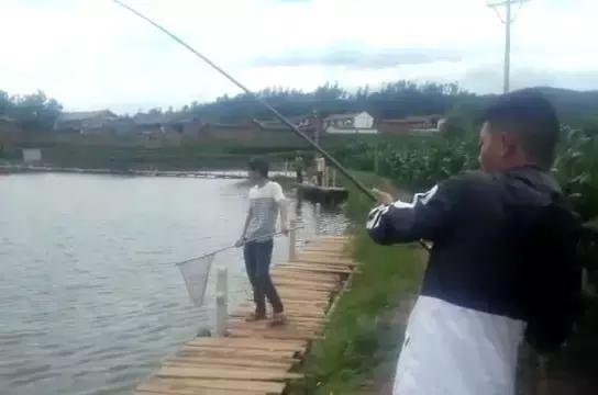 娓旇幏閽撻奔,娓旇幏鎴樻姤