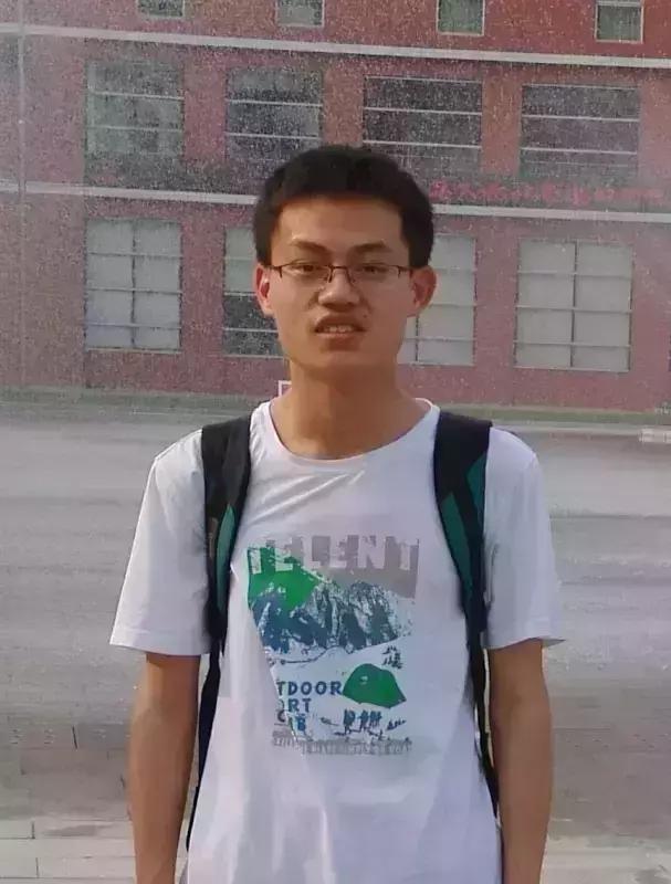 郑州外国语学校现在有多少个学生,传说中别人家的孩子