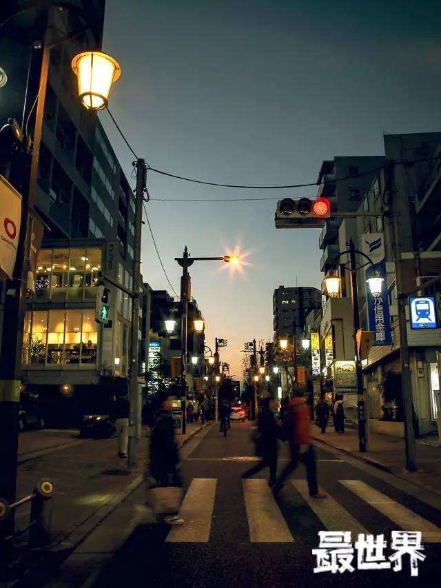 这个东京，怎么和我朋友圈里的那个不大一样？