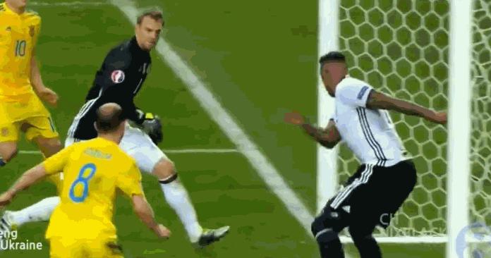 拉莫斯皮克中卫,现役足坛十大中卫拉莫斯皮克