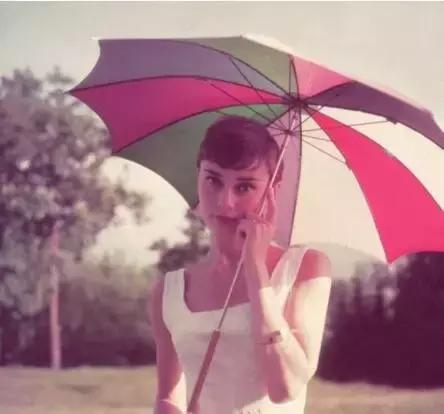 教化妆推荐的口红,韩系妆容的口红推荐