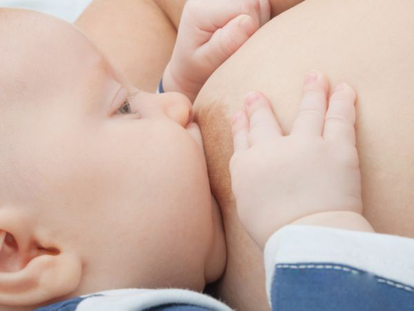 哺乳期妈妈胀奶怎么办,哺乳期妈妈胀奶堵奶怎么办