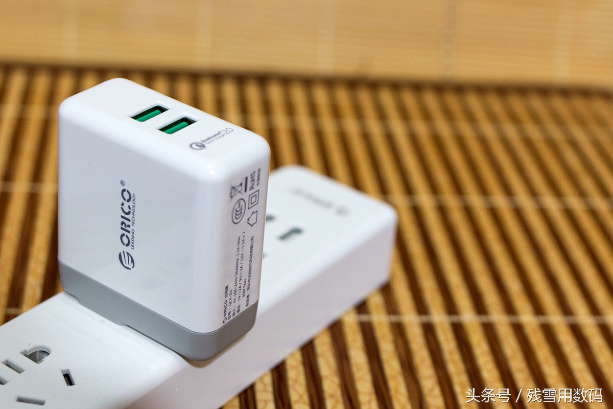 拥有双倍快感——奥睿科QCK-2U快速充电器