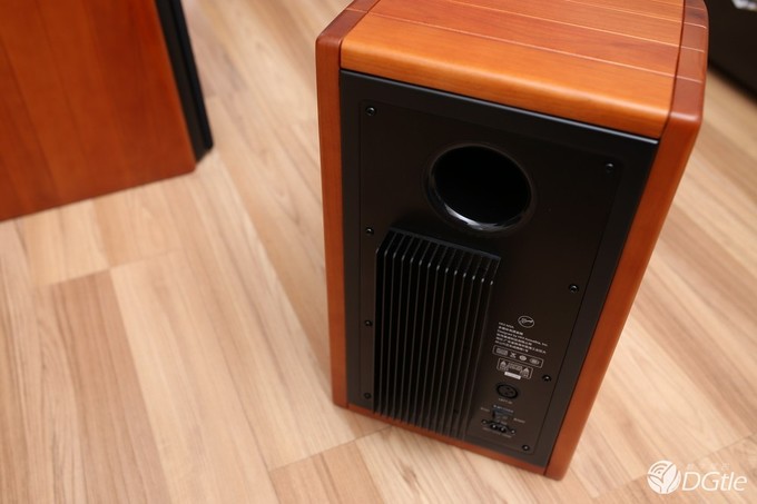 惠威m3书架音箱评测集,惠威D3.2hifi书架箱