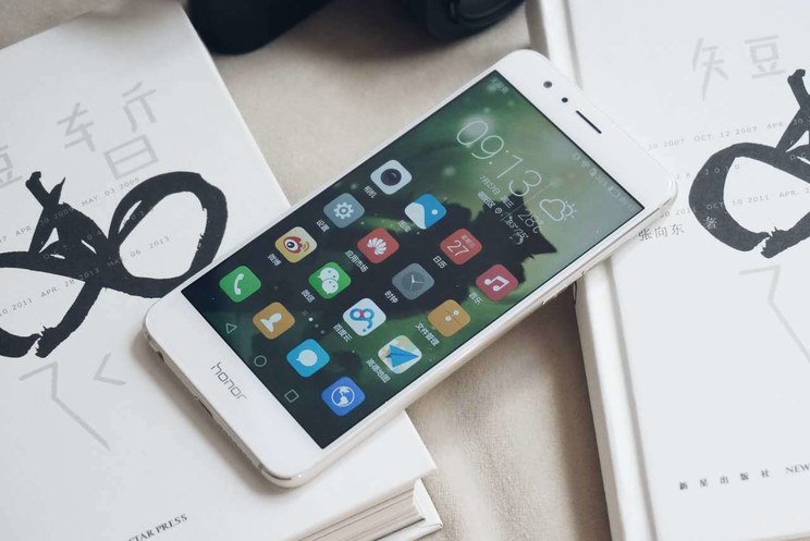 荣耀8体验：双面玻璃的魅力