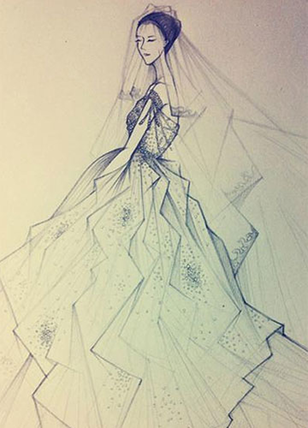 兰玉一年设计多少款婚纱,蓝玉设计过的婚纱