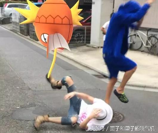 世界有名的“宅”日本，这几天都跑大街上，听说很多躺医院去了！