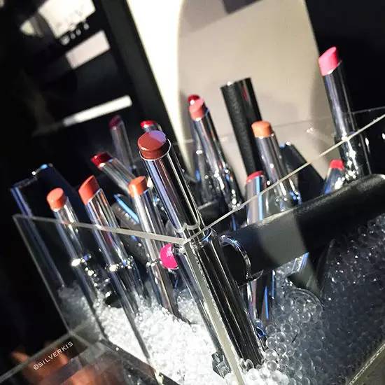 好看的红枫色口红,香奈儿细管口红哪个颜色最火