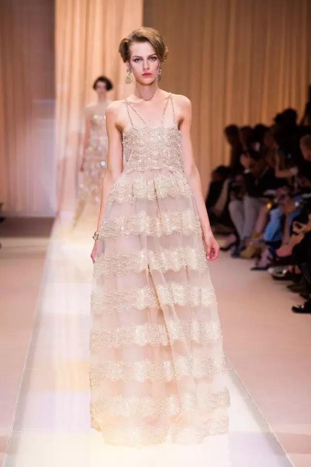 德国也有西施仙女，气质不输刘亦菲迪丽热巴！