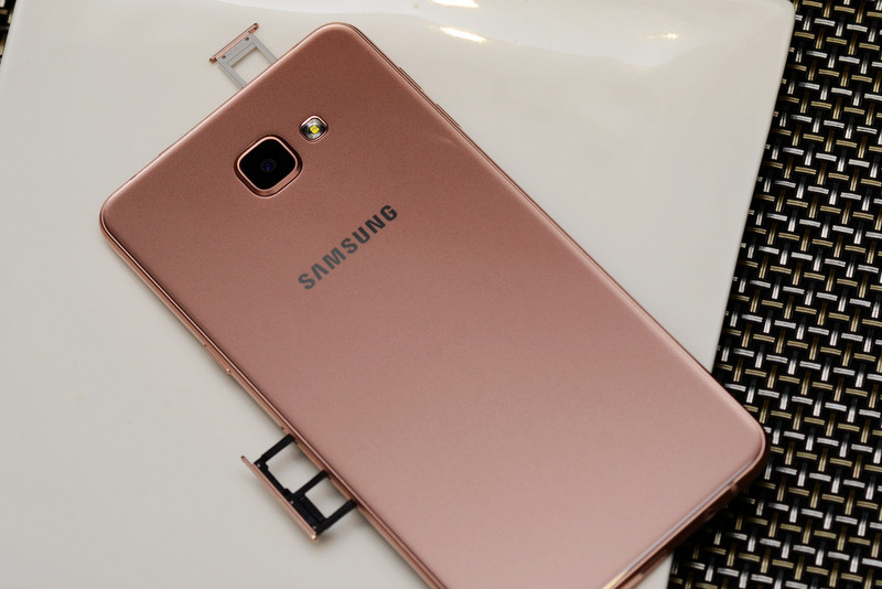 三星galaxya9测评,三星a9测评