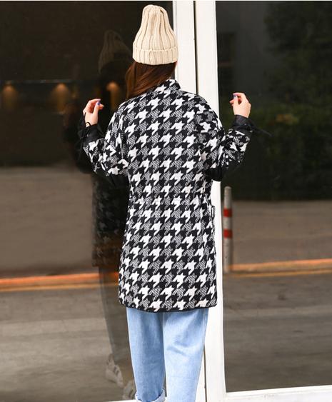 腊七腊八、冻掉下巴！寒意未减，喝碗腊八粥！千鸟格毛呢外套走起