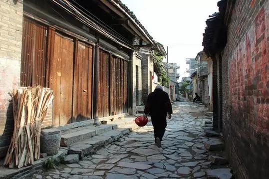 南宁到德天瀑布及周边自驾游攻略,南宁周边摩托车自驾游