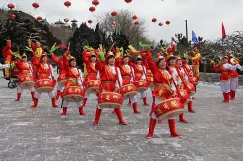 姚明邓亚萍体坛人生路,姚明名人堂演讲以史为镜解读