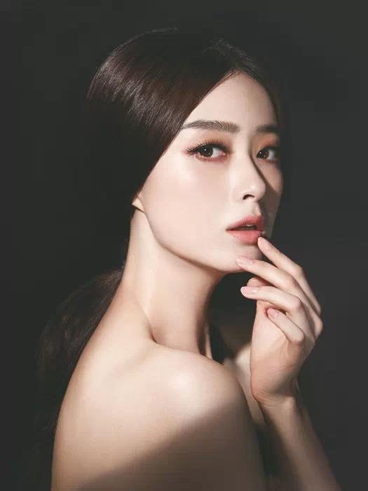 自然妆的眼影正确化妆方法,眼妆教程日常化妆没有多少睫毛