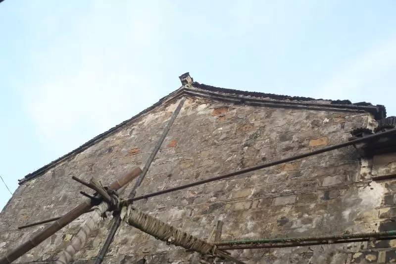 悬桥巷|顾颉刚与叶圣陶童年嬉戏的巷子里，藏着悠悠历史