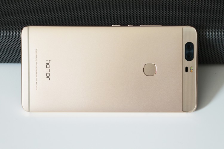 荣耀v8换摄像头教程,荣耀v8双摄像头评测