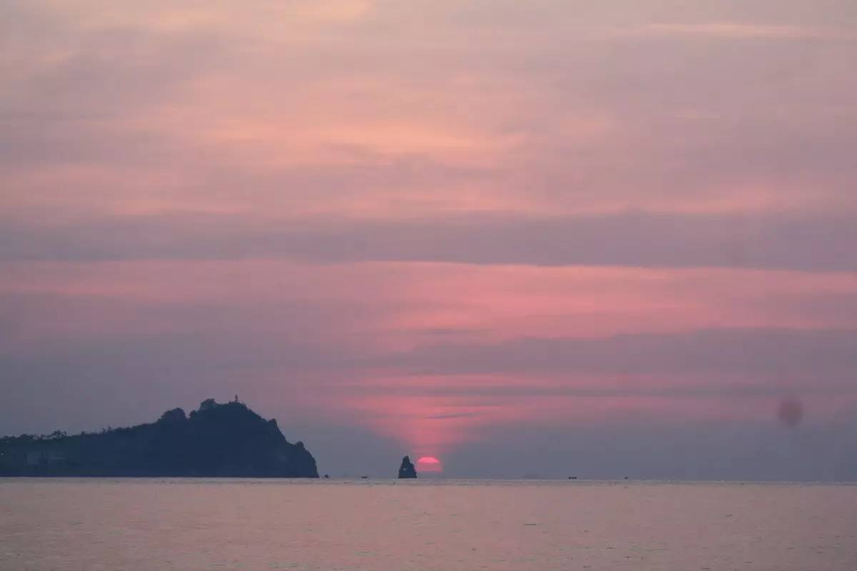 烟台青岛哪个更适合居住,青岛威海烟台哪个最适合居住