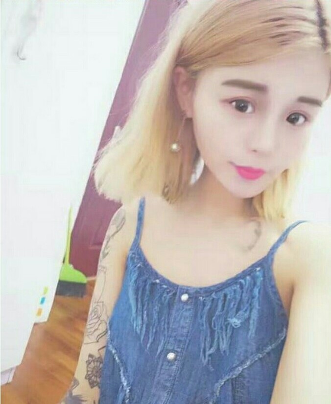 变形计造网红,变形计哪个农村女孩变成了网红