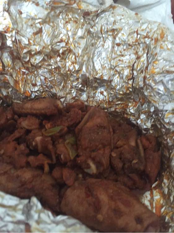 野外空手套“野鸡脖子”巨毒蛇已伏法