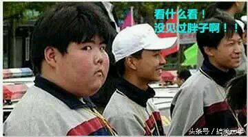 朋友喝醉醒来被恶搞,朋友昏迷恶作剧