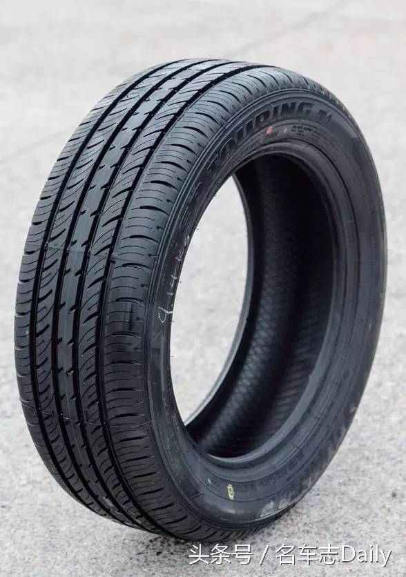 如何挑选一款适合自己的轮胎,夏季轮胎和四季轮胎