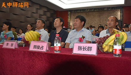 驻马店高级中学2016届高考荣耀榜,驻马店高中奖学金