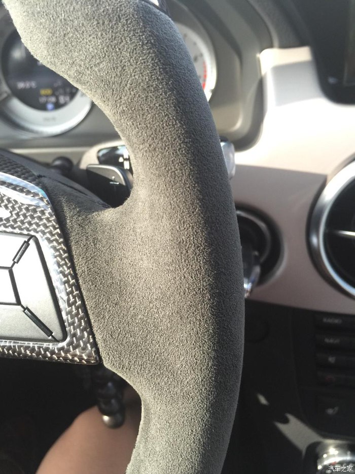 奔驰glk260老款升级新款,外观控汽车