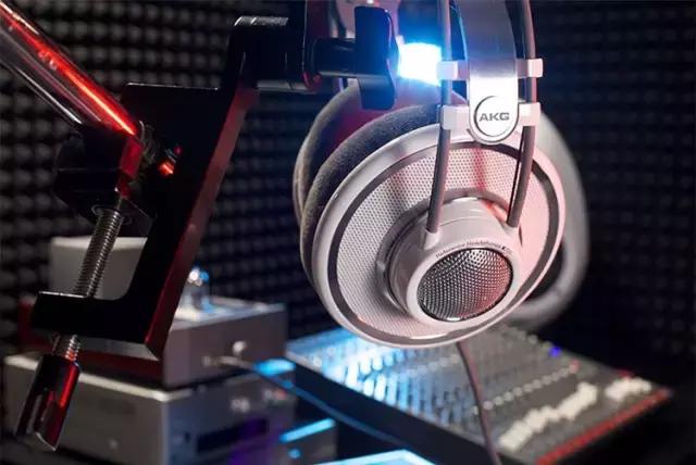 深挖寺库42件美好单品，我知道你想有点酷，但又怕太出格！