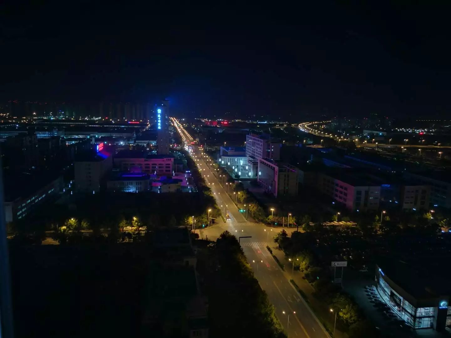 华为手机荣耀8测评,华为手机荣耀80评价