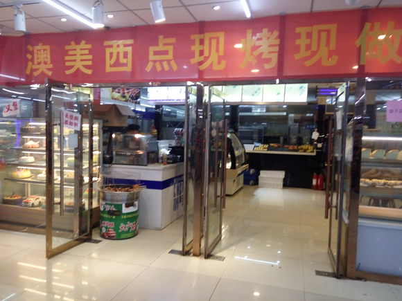 太原理工大学学姐迎新,新生怎么去太原理工大学