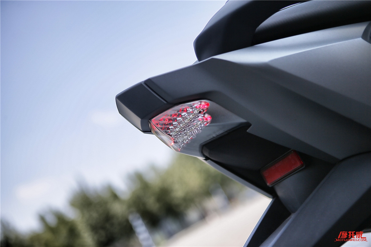 宝马电动摩托车cevolution缺点,宝马电动摩托车cevolution评测